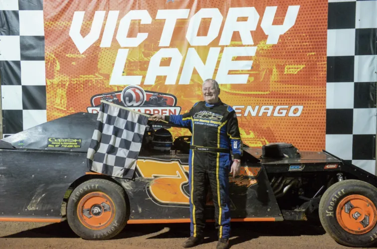 Veterans, young guns split features during Vintage Rumble Weekend